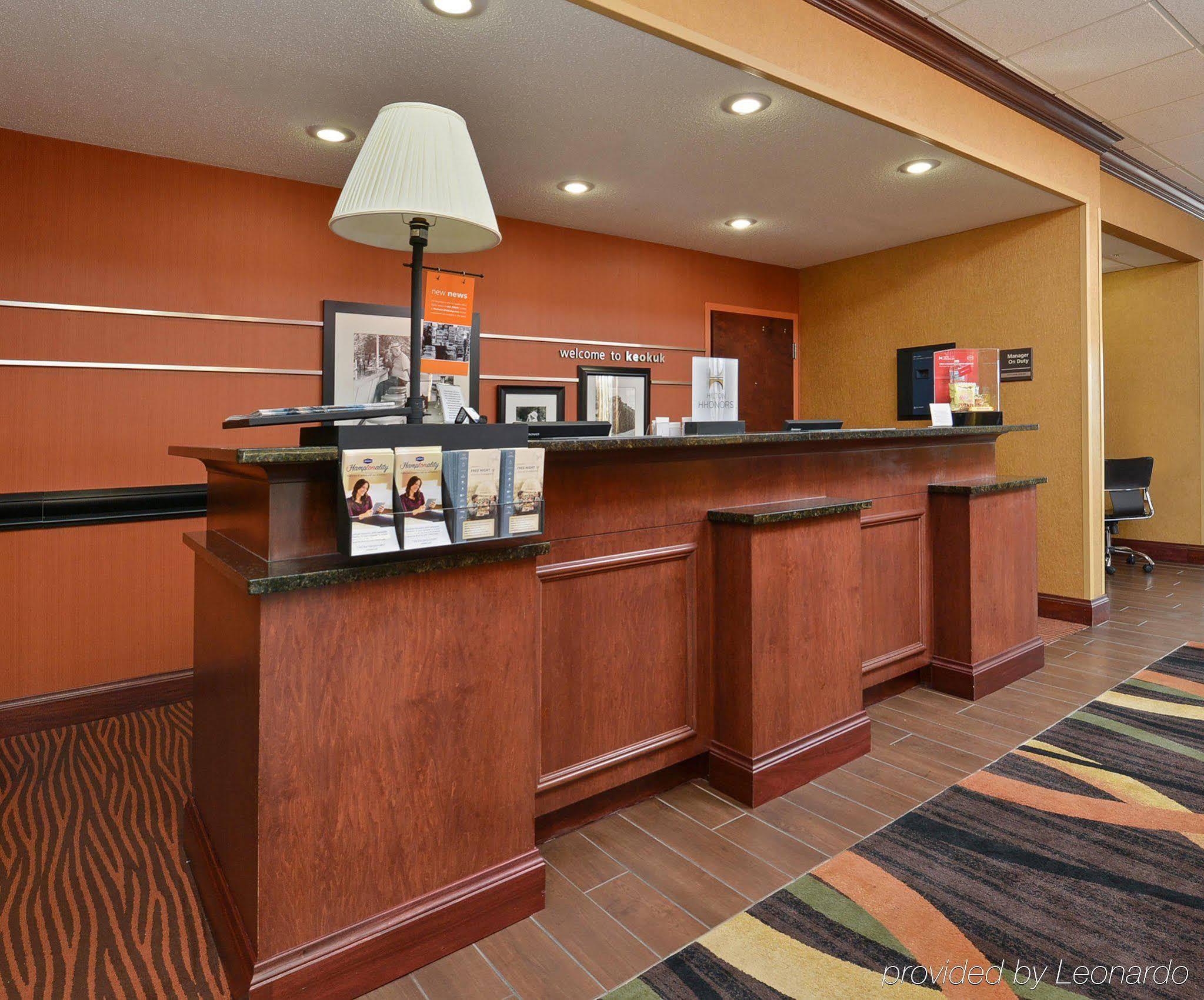 Hampton Inn Keokuk Bagian luar foto
