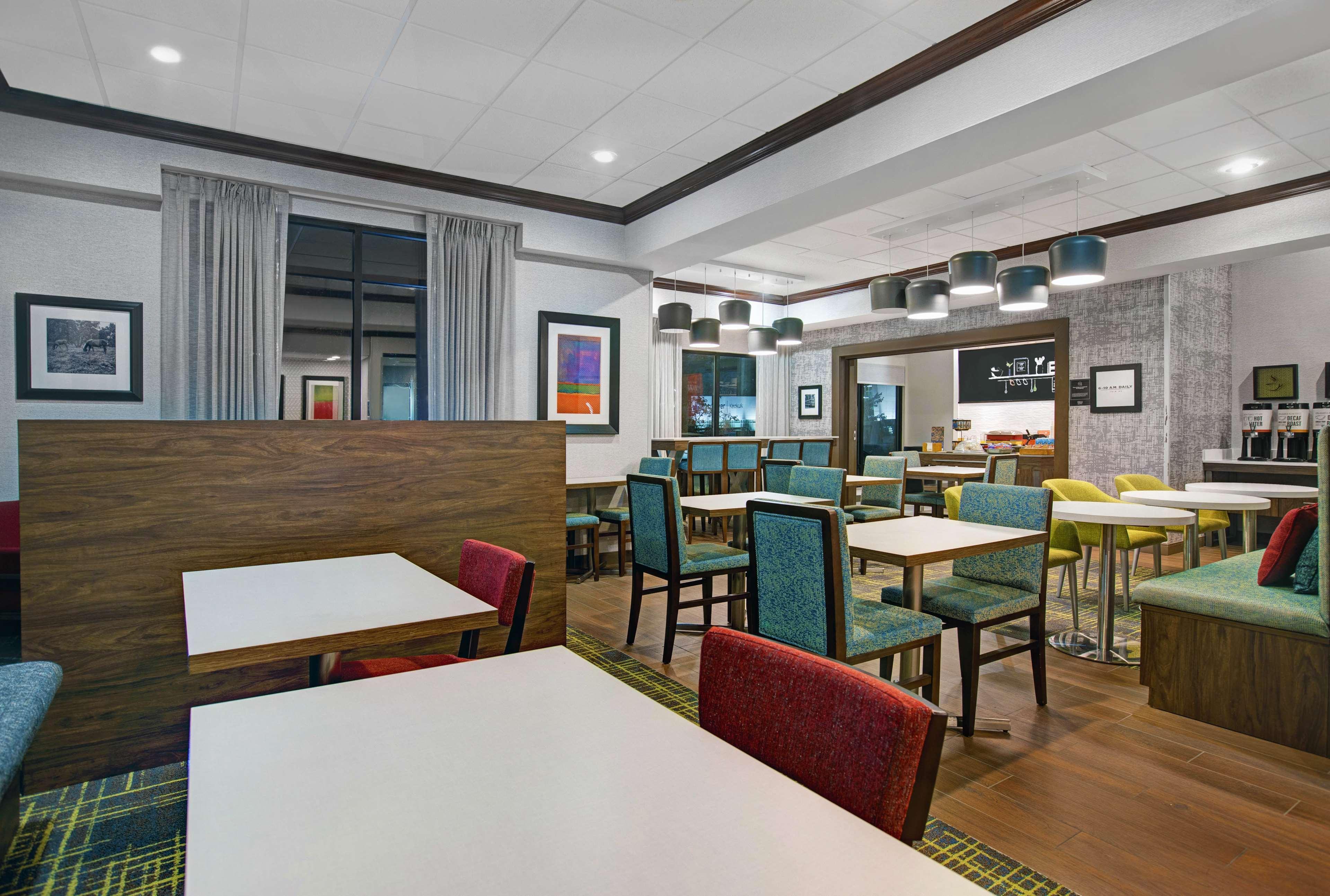 Hampton Inn Keokuk Bagian luar foto