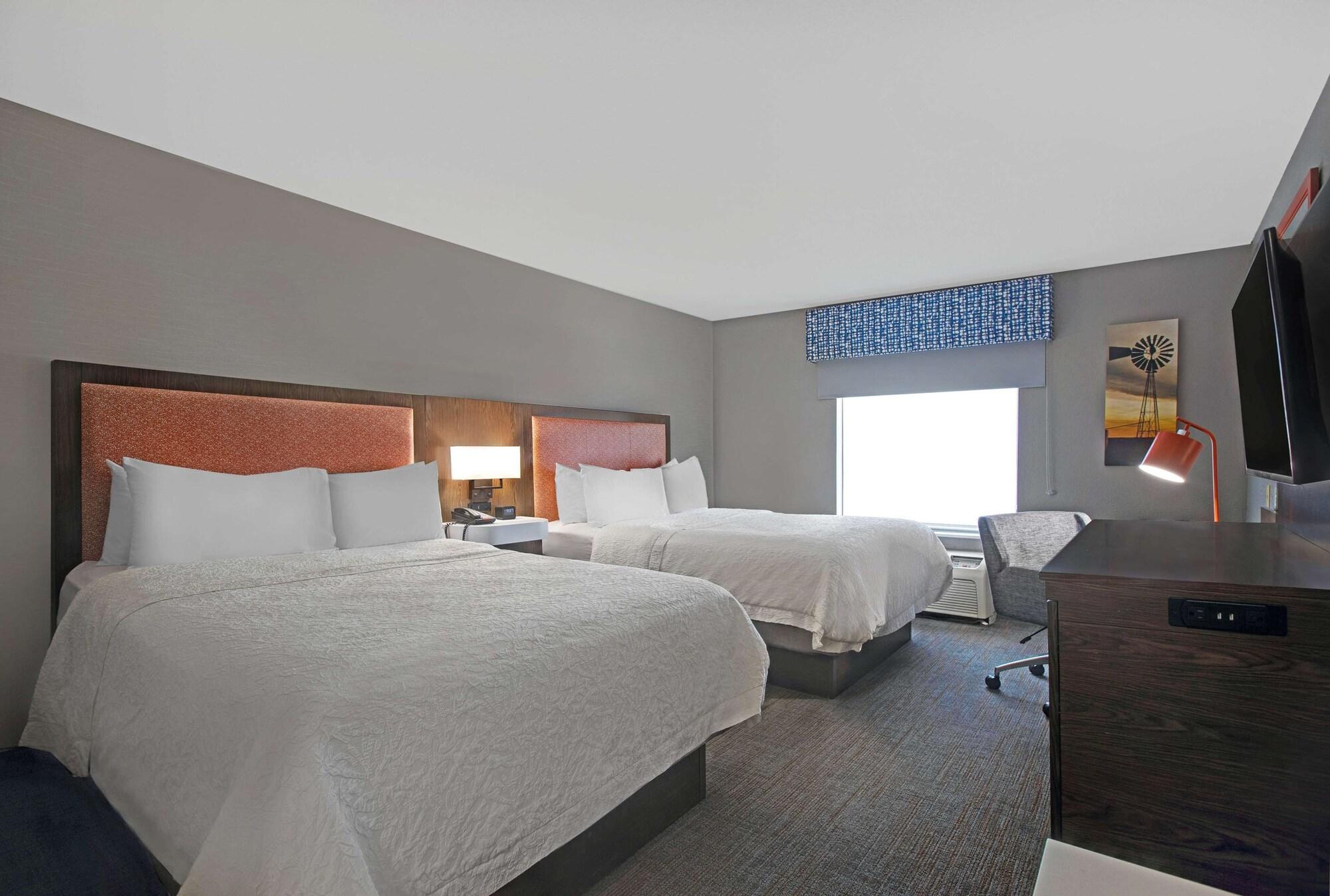 Hampton Inn Keokuk Bagian luar foto