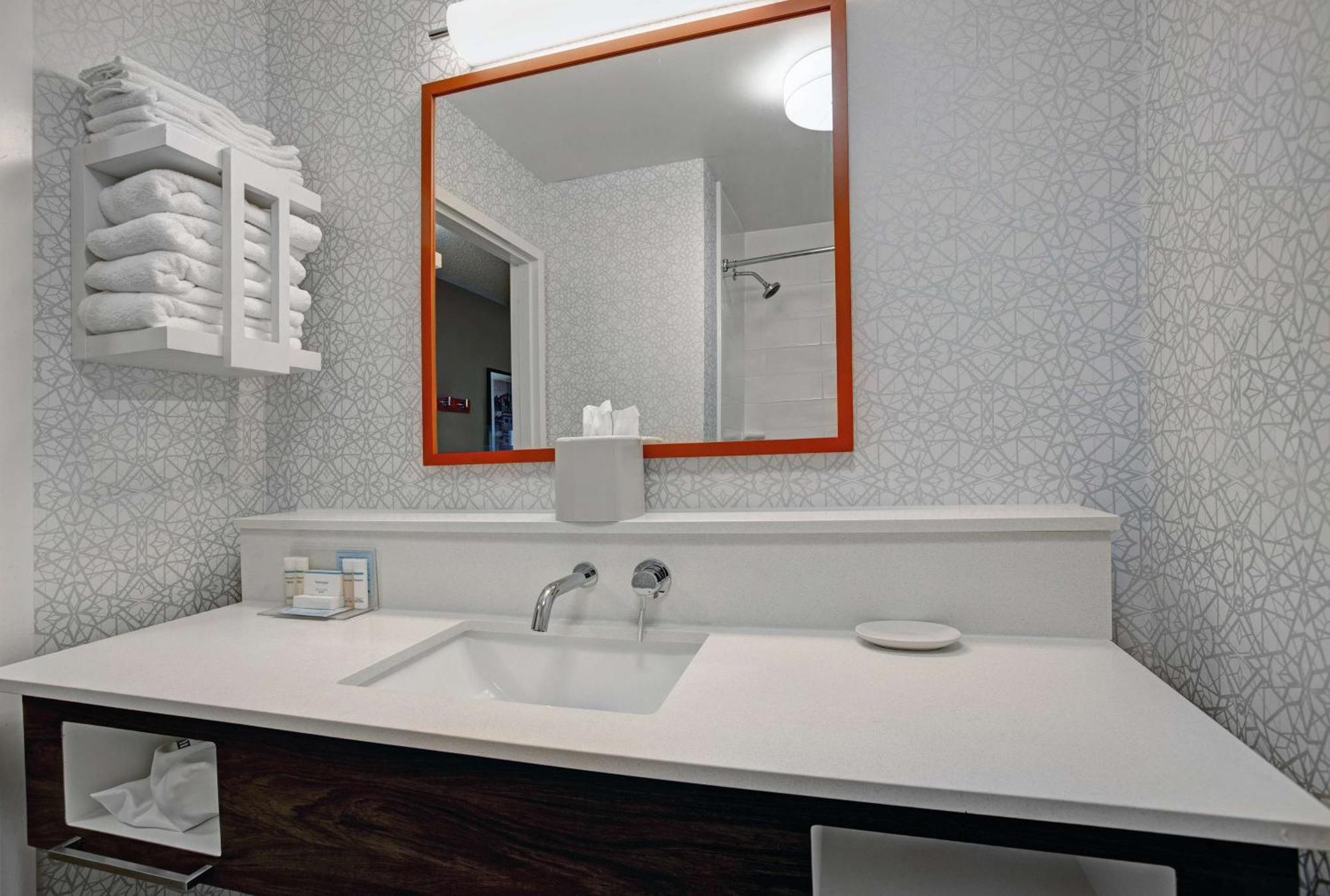 Hampton Inn Keokuk Bagian luar foto